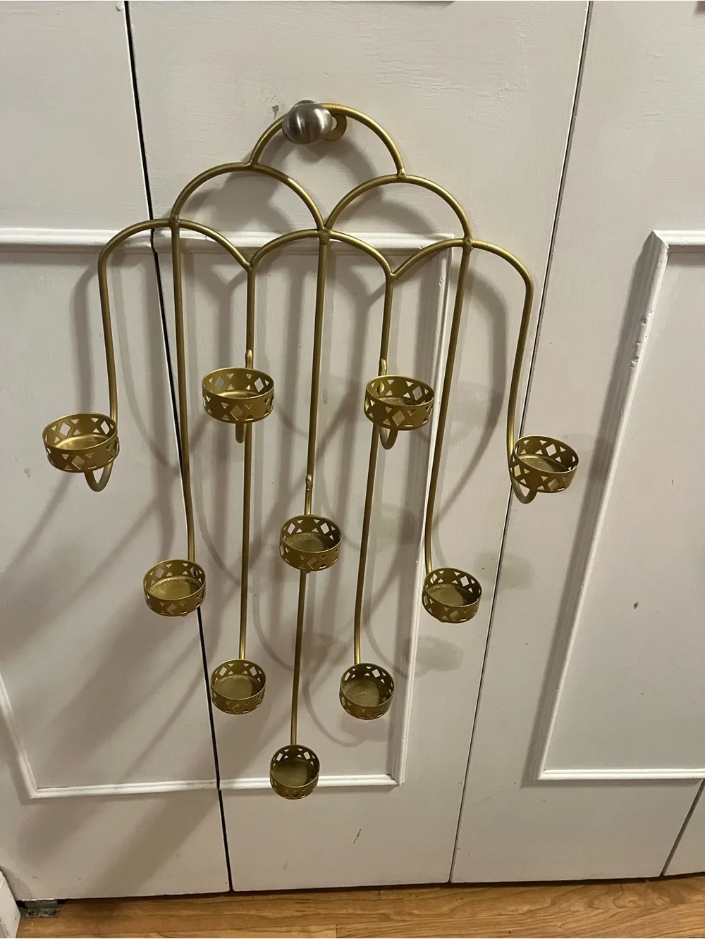 Gold Metal Wall-Mounted Multi-Tea Light Holder
